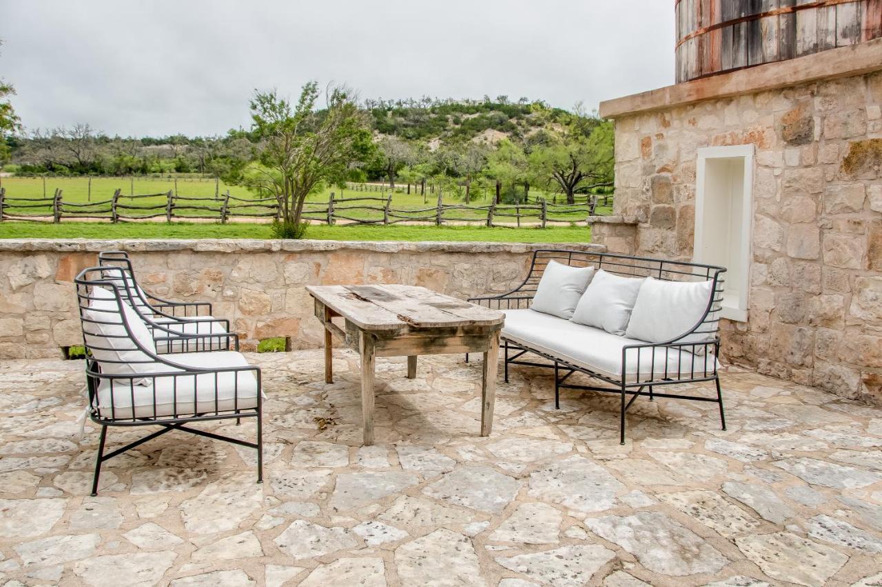 Contigo Ranch Fredericksburg Villa Exterior photo